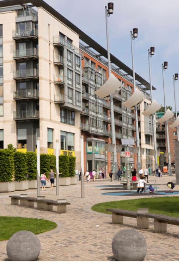 Smithfield Square Nest Entire Apt 더블린 외부 사진