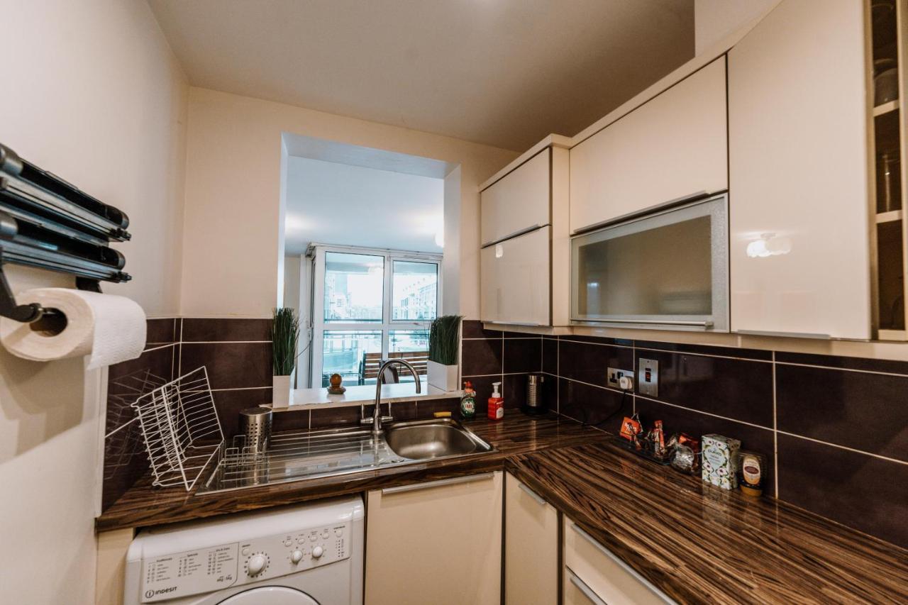 Smithfield Square Nest Entire Apt 더블린 외부 사진