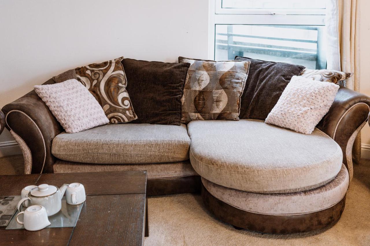 Smithfield Square Nest Entire Apt 더블린 외부 사진