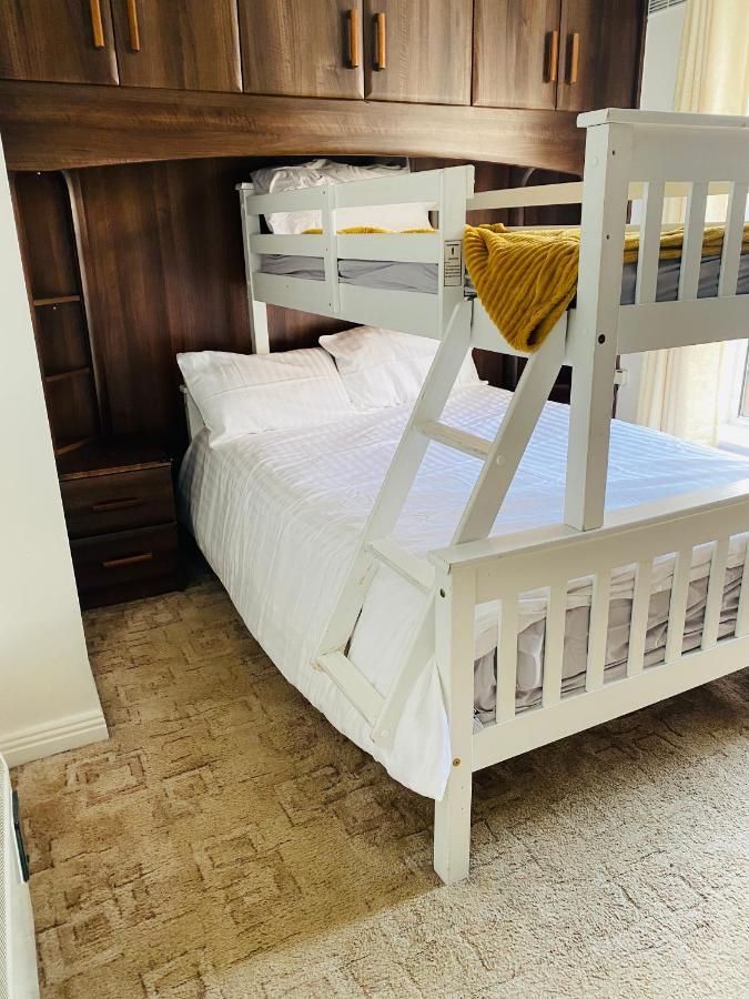 Smithfield Square Nest Entire Apt 더블린 외부 사진