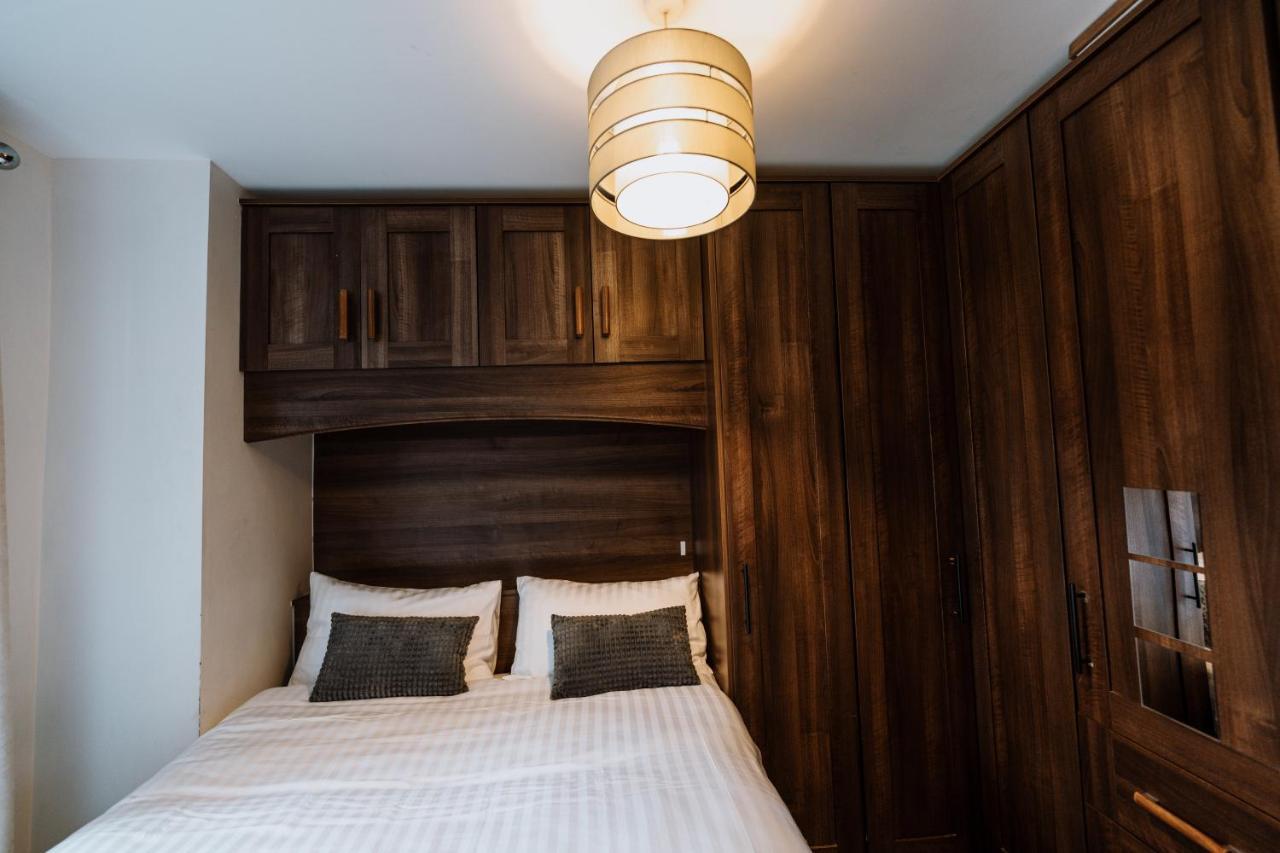 Smithfield Square Nest Entire Apt 더블린 외부 사진